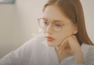 ฟรีเลนส์มูลค่า 1500.- | Plume กรอบแว่นตา พลุม รุ่น P13073