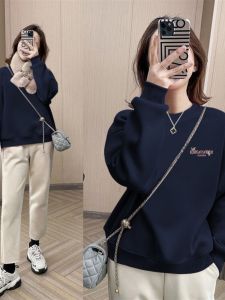 เสื้อสเวตเตอร์คอกลมบุขนแกะหนาแบบสวมหัวสำหรับผู้หญิง ทรงหลวม แขนยาว ปกติ ฤดูหนาว 2023 สไตล์เกาหลี เสื้อผ้าทำงาน