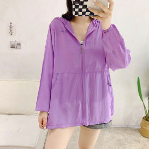 เสื้อคาร์ดิแกนแขนยาวผ้าไหมอะซิเตทหลวมๆ สบายๆ สำหรับผู้หญิงในช่วงฤดูร้อน เสื้อคลุมกันแดดแบบบาง ทรงหลวม แขนยาว ปกโปโล