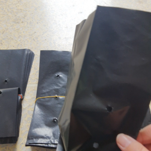 ถุงเพาะชำสีดำ เจาะรู ถุงเพาะกล้า ถุงเพาะดำ ขนาด 500g และ 1 กก.