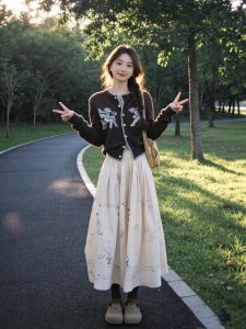 XUECAIQI | Stylish Korean Retro Jacquard Knit Outfit