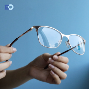 EO Eyewear Jody Rectangle Metal Full Rim Multicoated Clip On Eyeglasses for Women