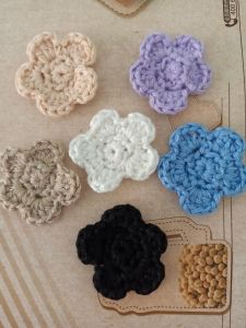Lambswool Yarn Hand Hooked Flower Accessories Fabric Patch Embroidery Fashion Jewelry Material Finished Product 3.5cm