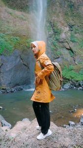 HIJACKET MONTIX TERACOTTA | Jaket Muslimah Panjang - Bahan POLYFIBER Parachute| Jaket Parka Wanita Anti Air dan Angin | Mantel Musim Dingin