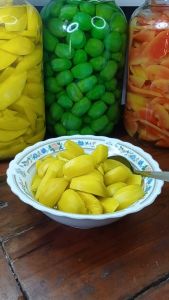 600 GRAM MANISAN BUAH KEDONDONG LOKAL ASINAN BUAH SALAK MANISAN BUAH CIANJUR
