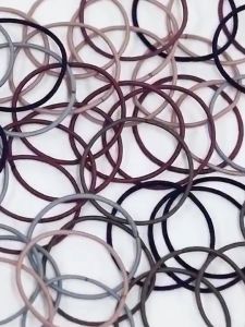 Karet Ikat Rambut Korean Style Isi 100 Pcs + Pouch SH H32