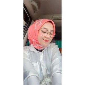 Jilbab segiempat voal motif premium