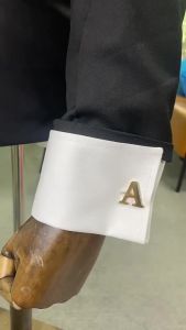 TILAIEN | Hollow Gold Letter Cufflinks
