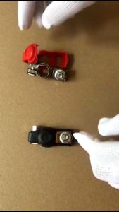 Bộ Kẹp Nối Dây Bình Acquy Cho Xe Hơi 2 Chốt Âm Dương Nắp Che Nhựa Đỏ Đen Đường Kính Trong 17_18mm Dẫn Điện Tốt