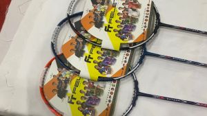 RAKET BADMINTON BULUTANGKIS FELET EXTORA