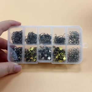 DIY Spinnerbait Terminal Tackle Kit Assorted Fishing Hooks Metal Spinner Blades and Split‑rings Plastic Storage Box Included