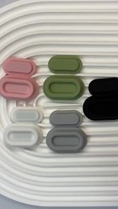 Magnetic Remote Control Bracket Self-Adhesive Wall Mounted Storage Bracket for Remote Controls Household Goods Storage