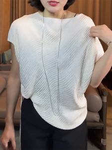QINGNAER | Loose Texture Short Sleeve T-Shirt for Plus Size Women