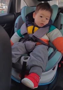 คาร์ซีท ที่นั่งนิรภัยสำหรับเด็ก ปรับนั่งหรือนอนได้ ใช้ได้ตั้งแต่แรกเกิด-12ปี คาร์ซีทเด็กแรกเกิด ระบบ ISOFIX+Latch+หลังคากันแดด หมุนได้360องศา