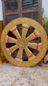 ธรรมจักร ขนาดใหญ่ ธรรมจักรทอง รัศมี 120 cm. (มีประกันการส่ง) หนา 2cm. ทำจากไม้อัดแข็งเกรด A ปิดทองเปลว แต่งคริสตัล สำหรับงานภายใน แต่งห้องพระ แต่งบ้าน