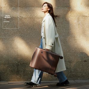 Oiwas | Quiet Shatterproof 20 inch Travel Luggage