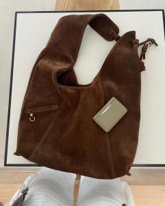 Tote Bag Womens Large Capacity Commuter Single Shoulder Bag Lazy Style Ultra Soft Velvet Surface New 2025 Fashion Trend