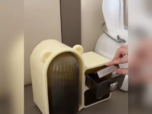 ชั้นเก็บเครื่องสำอาง 2 ชั้น พร้อมฐานหมุนเก็บแปรงแต่งหน้า รูปหมี สไตล์มินิมอล