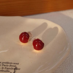 Red Celebration Ear Cuffs for Women New Year Fashion Jewelry No Piercing Required Luxury Sensation Ear Decorations