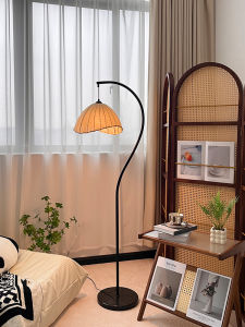 AOMAO | Atmospheric Vintage Standing Floor Lamp