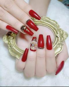 M26 Hộp 24 móng tay giả đính đá có sẵn keo dán