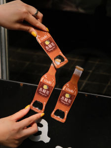 Original Creative Cute Personalized Japanese Oolong Tea Bottle Opener Magnetic Metal Beer Fridge Sticker Unique Design