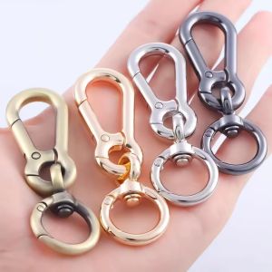 2PCS 8-shaped Keychain Zinc Alloy Spring Carabiner Anti-rust Metal Keychain Outdoor Climbing Spring Swivel Buckle Pendant for Bag Key