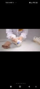 Semir Putih untuk Sepatu: Cara Menggunakan & Merawat