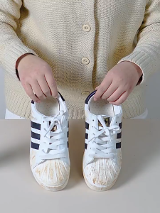 <Japan Formulated>White Sport Shoes Foam Cleaner /(200ml) Dry Cleaning Agent For Sports Shoes/Sneakers/PEMBERSIH KASUT PUTIH SUKAN