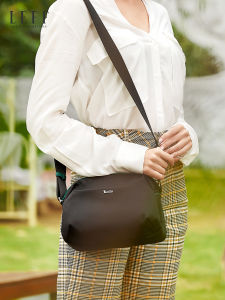 Leif Womens Oxford Cloth Crossbody Bag Casual Lightweight Canvas Small Bag Mom Casual Waterproof Multi-layer New 2025