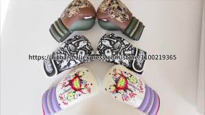 Red Rose Print Boxing Gloves Durable PU Padded Fighting Gloves Adult Kid Muay Thai MMA Kickboxing Punch Bag Sparring Gear 4-16OZ