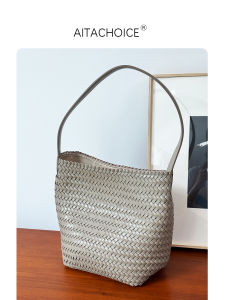 AITACHOICE Handwoven Top Layer Vegetable Tanned Cowhide Leather Bucket Bag Single Shoulder Commuter Bag Korean Style Womens Bag