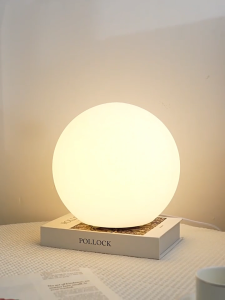 Floor lamp light luxury moon lamp Nordic bedroom spherical table lamp photography moon lamp