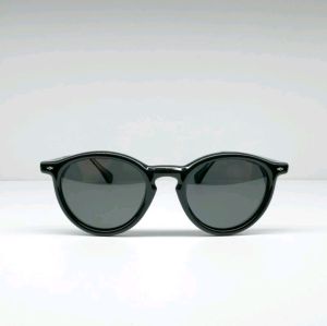 แว่นกันแดด KIRARI JAPAN 🇯🇵 เลนส์ดำกรอบดำ ขนาด 48-19-151 UV400 แท้ พร้อมอุปกรณ์ คุณภาพญี่ปุ่น