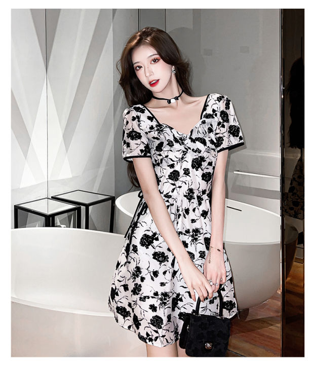 PM✿ Square Neck Floral Dress Women's Retro Summer Slim Temperament  Short-sleeved Dress Lazada PH