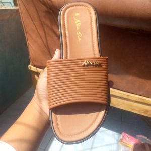 Sandal Kokop Semi Kulit New Era Cewe Dewasa LB-12057 B