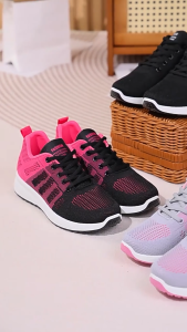 รองเท้า รองเท้าผ้าใบ รองเท้าวิ่ง 2025 รูปแบบใหม่ รองเท้ากีฬาแฟชั่น รองเท้าสตรี รองเท้าลูกไม้ขึ้น ตาข่ายระบายอากาศ ผู้ฝึกอบรม