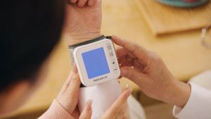 Tensimeter Digital Pergelangan Tangan 3 in 1 sinocare alat cek gula darah alat cek gula darah lengkap asam urat cek gula darah cek gula darah 3 in 1