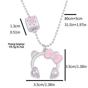 Bandai | KT Cat Tai Nghe Mặt Dây Chuyền Vòng Cổ Cho Nữ Dài Thép Titan Sáng Tạo Ngọt Ngào Mát Mẻ Áo Len Dây Xích Hoạt Hình ACG Trang Trí