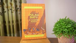Buku Novel Pulau Batu di Samudra Buatan - Ziggy Zezsyazeoviennazabrizkie