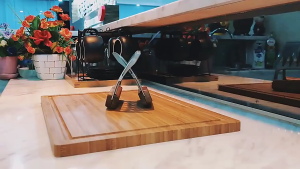 【การจัดส่งท้องถิ่น】Vogvigo ต่างหูจี้สีเขียวเนื้อ2ชิ้นพร้อมด้ามไม้สัมผัสเย็นเหล็ก Stainless หมีงานหนักเครื่องตัดเนื้อก้ามปูอเนกประสงค์ยกได้อย่างง่ายดายหมูสับเนื้อวัวไก่