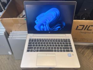 Hp elitebook 840 G6 laptop i5 8th gen 8 GB RAM 256 GB SSD A grade condition pristine condition