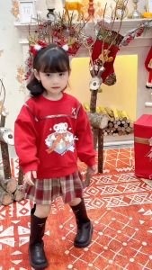 Set đồ đi chơi noel chơi tết bé gái màu đỏ 1đến 7t gồm áo dài tay kèm chân váy xếp ly BERNIE 0624B34