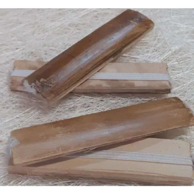 1 pair (2pieces) BAMBOO CASTANETS for folk dance.1 pair(left and right)of bamboo castanets for use in Folkdance