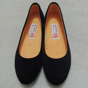 Black Beijing Ladies Cloth Shoes Slip-On Soft Bottom Anti-Slip Work Shoes Comfortable Casual Footwear for Young Women