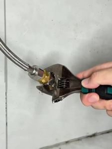 Cờ Lê Thép Chịu Lực Cao Cấp Có Thể Điều Chỉnh Miệng Mở Rộng Thước Đo Laser Và Tay Cầm Cao Su Dùng Cho Sửa Chữa Đường Ống Và Xe Máy