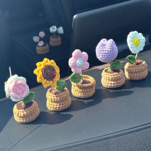 Handcrafted Floral Decorative Piece Advanced Car Interior Decoration Beautiful Center Console Accessories for Women