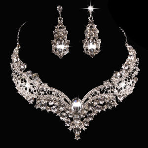 3Pcs Set Bridal Necklace Alloy Inlaid With Rhinestones Large Crystal Necklace Earrings Decor Wedding Dress Accessories Jewelry