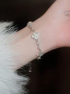 สร้อยข้อมือดอกไม้ Zircon ไม่ซ้ำใครแบบอินฟินิตี้คลาสสิกสำหรับผู้หญิง สายรัดข้อมือปรับได้ แหวน เครื่องประดับแฟชั่น