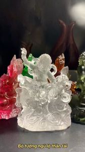 Tượng Ngũ Lộ Thần Tài Lưu Ly Cao Cấp Đặc Biệt Tinh Xảo Pháp Bảo Kim Cang Thừa Mật Tông Tâm Ý Kích Thước ( cao 11cm )